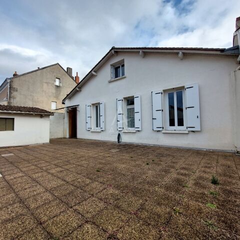   Appartement Appartement - 5 pièce(s) - 111 m²