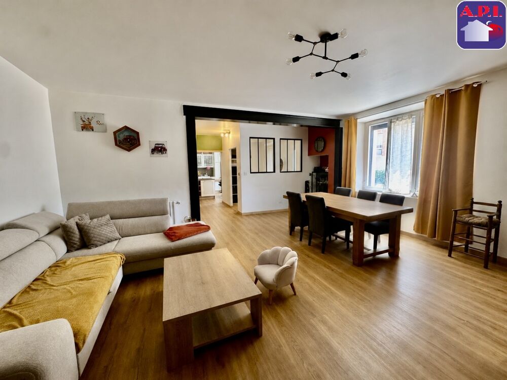 Maison 5 pièces 124 m² · à Saint Felix de Rieutord · 124 m² · 149 000 €