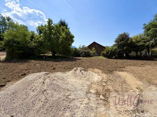  Terrain à vendre 735 m²