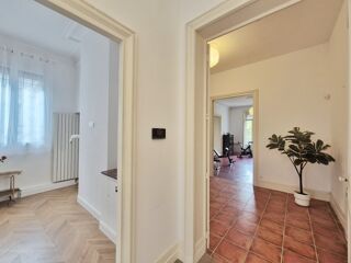  Appartement � vendre 10 pi�ces 330 m�