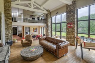  Maison � vendre 7 pi�ces 243 m�