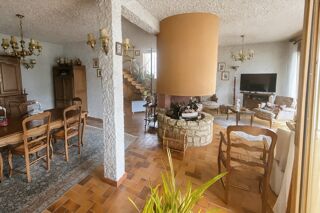  Maison � vendre 5 pi�ces 200 m�