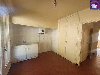  Appartement à louer 3 pièces 55 m²