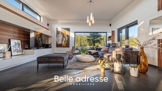  Villa à vendre 10 pièces 343 m²