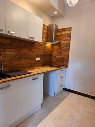  Appartement à louer 1 pièce 22 m²