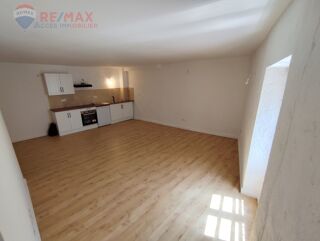  Maison à louer 3 pièces 65 m²