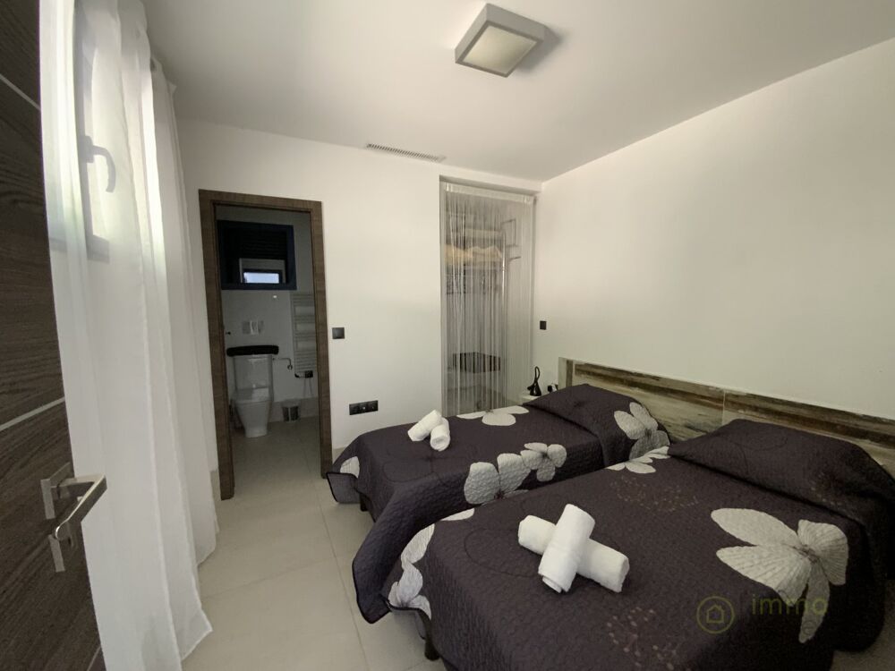 à vendre  Villa Vence (06140)