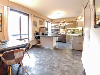  Appartement  vendre 4 pices 104 m
