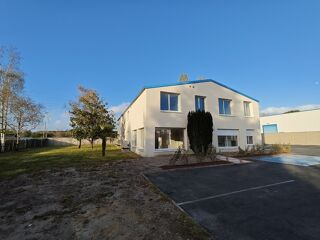  Immeuble à vendre 545 m²