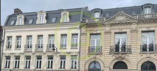  Immeuble � vendre 582 m�