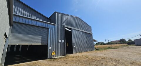 Entrepôts et Bureaux 378000 36200 Le pechereau