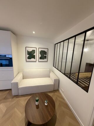  Appartement à louer 2 pièces 31 m²