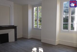  Appartement à louer 3 pièces 90 m²