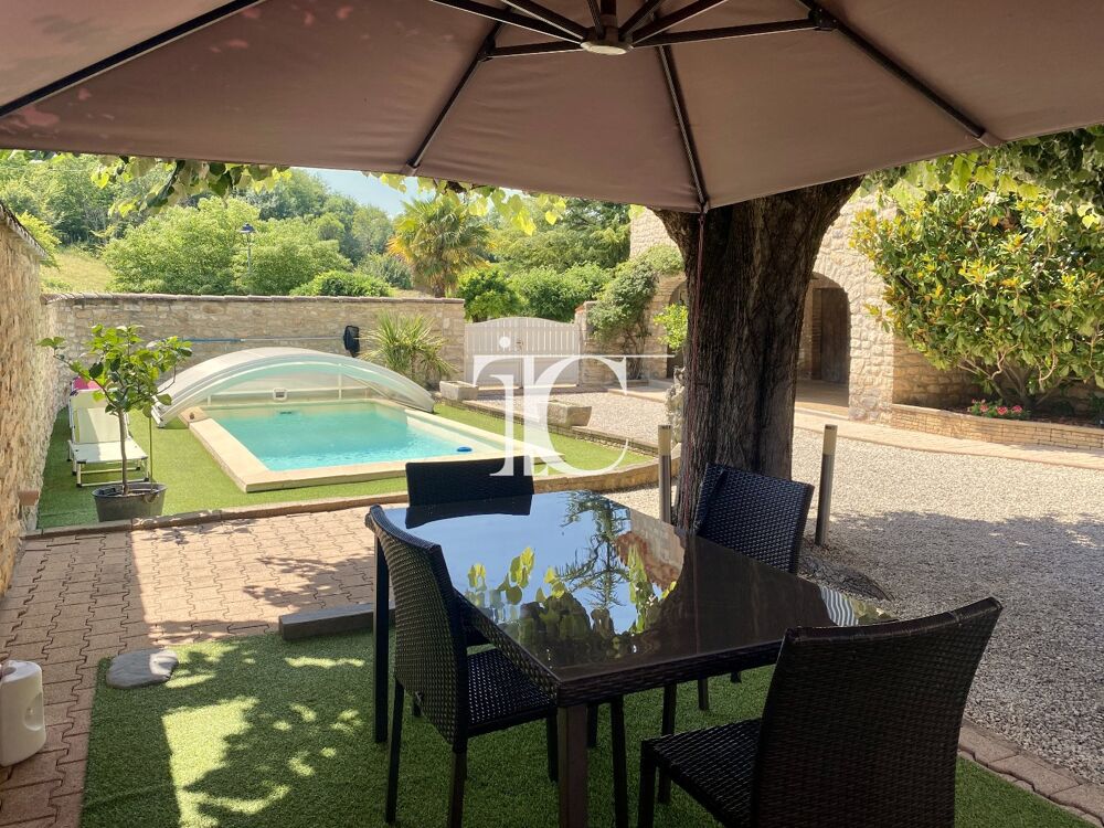 Maison 5 pièces 140 m² · à Rochegude · 140 m² · 475 000 €