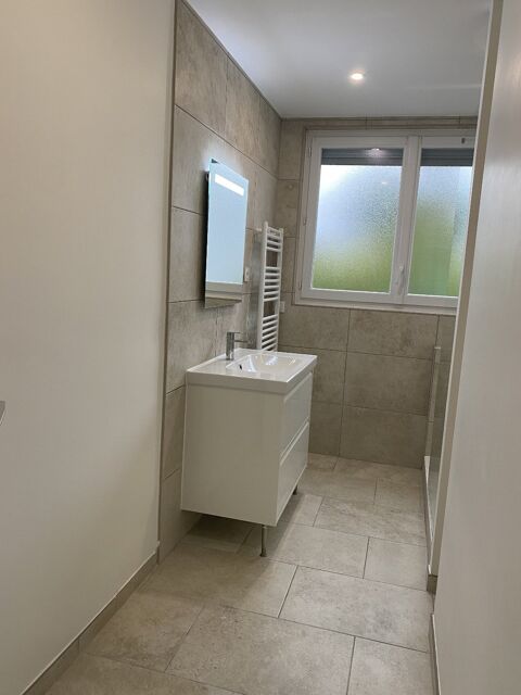  Appartement � louer 4 pi�ces 79 m�