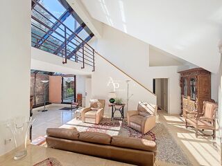  Maison � vendre 9 pi�ces 302 m�