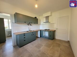  Maison � louer 4 pi�ces 131 m�