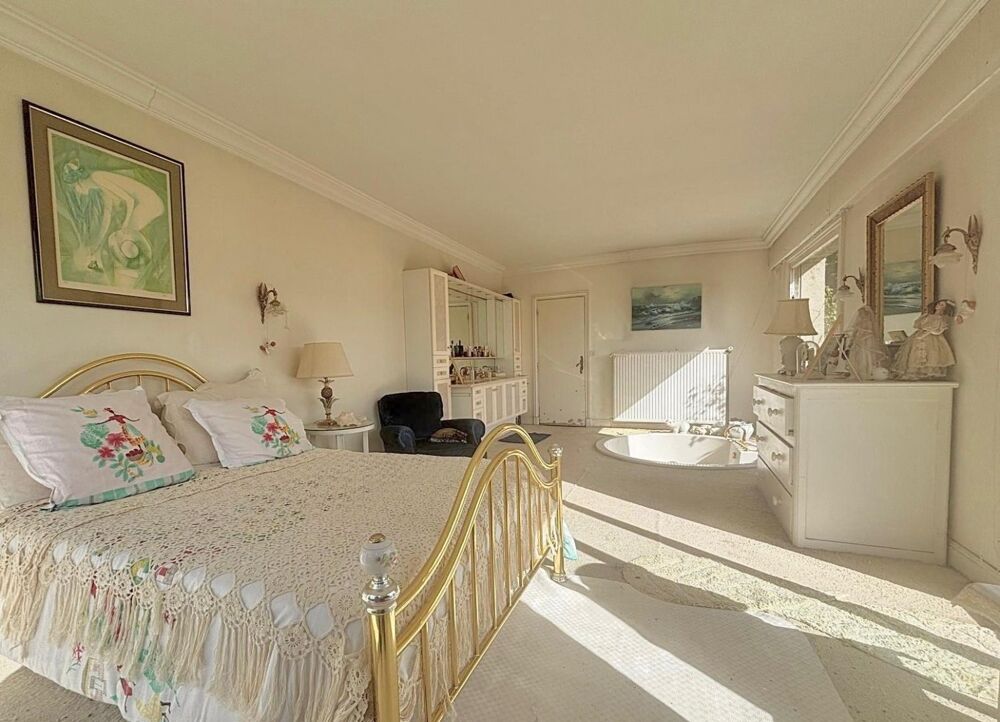 à vendre  Maison Roissy-en-Brie (77680)