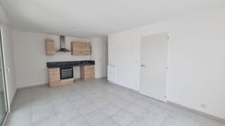  Appartement à louer 2 pièces 43 m²