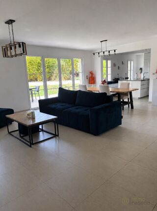  Villa à vendre 5 pièces 160 m²