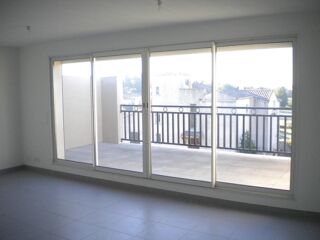  Appartement à louer 3 pièces 67 m²