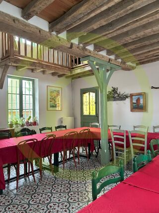  Immeuble � vendre 15 + pi�ces 