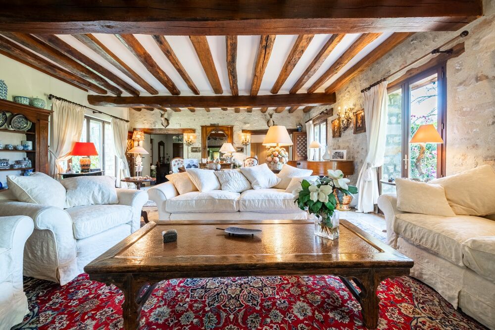 � vendre  Villa Fontainebleau (77300)