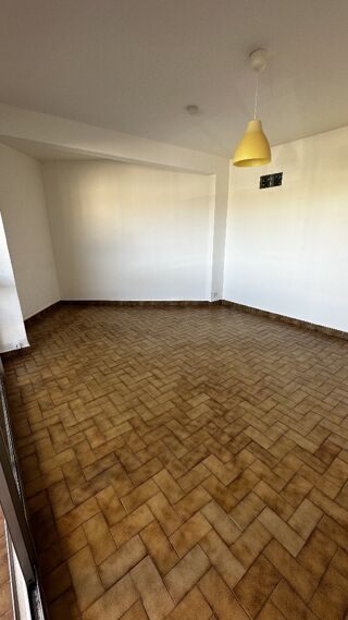  Appartement à louer 1 pièce 24 m²
