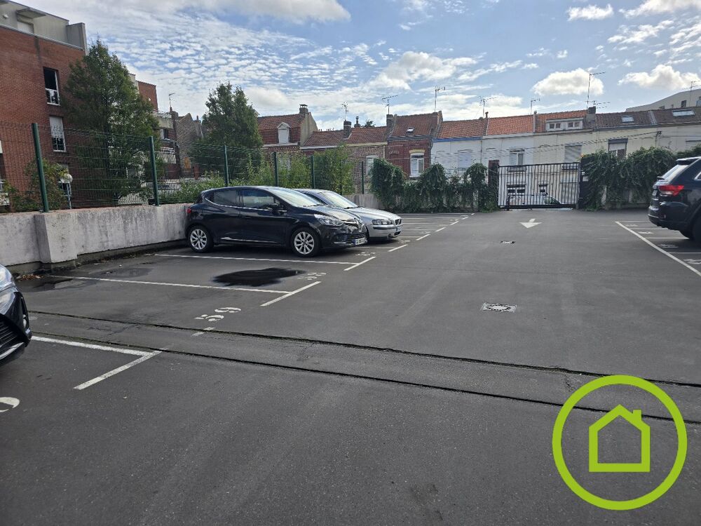 Vente Parking/Garage Parking extérieur Lille
