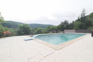  Maison � vendre 6 pi�ces 276 m�