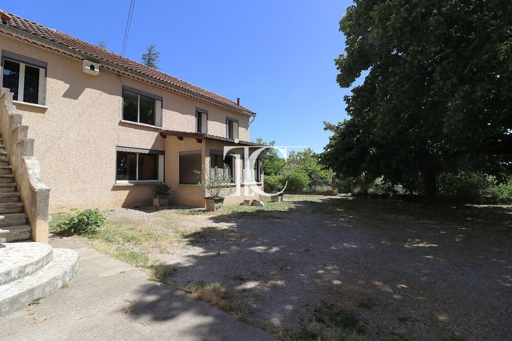 Maison 9 pièces 208 m² · à Rousson · 208 m² · 265 000 €