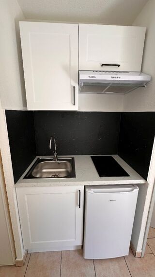  Appartement à louer 1 pièce 22 m²
