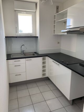  Appartement à louer 2 pièces 36 m²