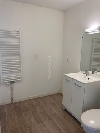  Appartement à louer 1 pièce 30 m²