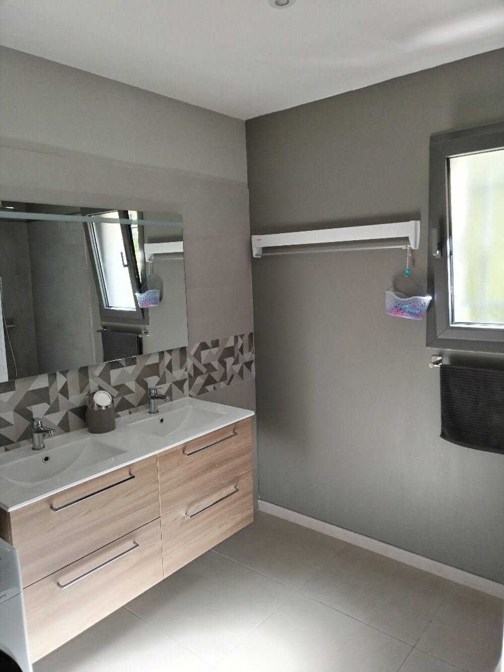 � vendre  Maison Venasque (84210)