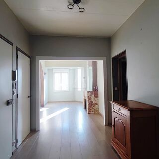  Maison  vendre 6 pices 161 m