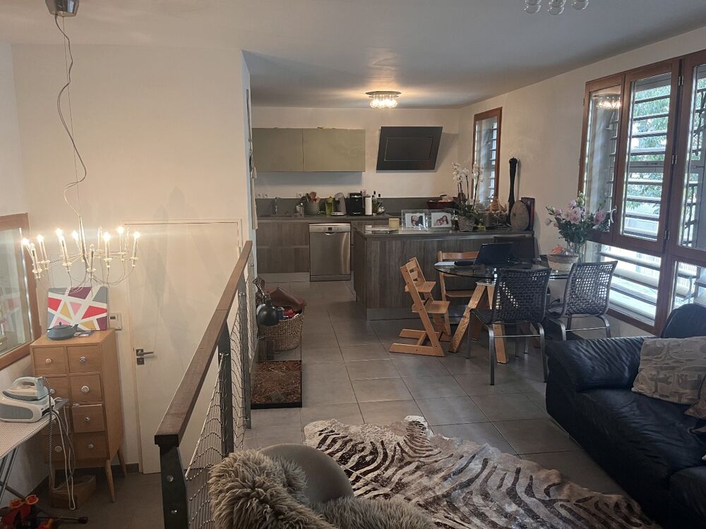 Appartement 4 pièces 97 m² · à Marseille 2 · 97 m² · 395 000 €