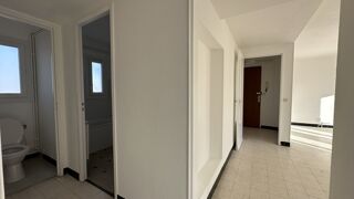  Appartement à louer 3 pièces 68 m²