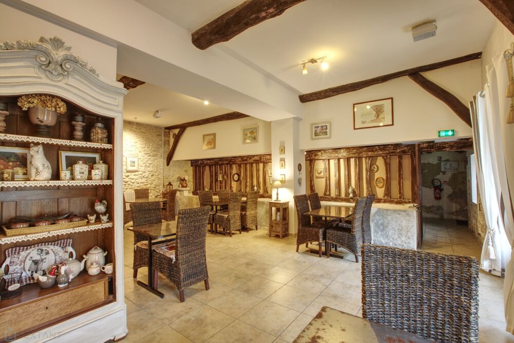 � vendre  Villa Antonne-et-Trigonant (24420)