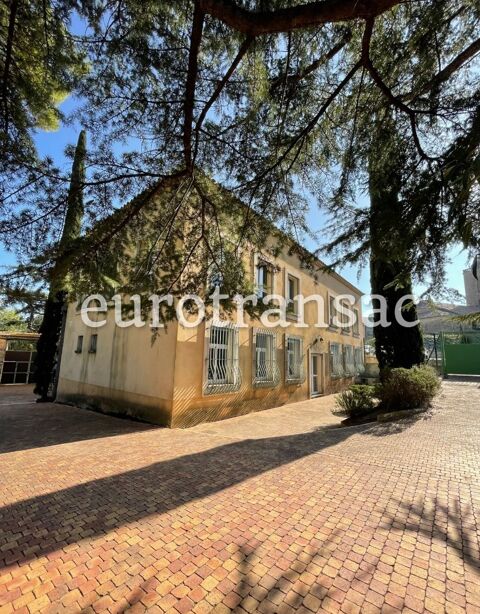 Bâtiment 1727000 34120 Nezignan l'eveque