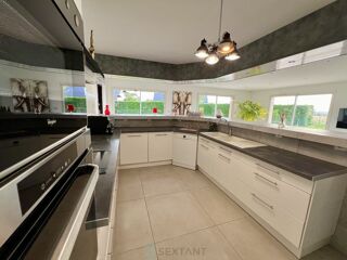  Maison � vendre 4 pi�ces 168 m�