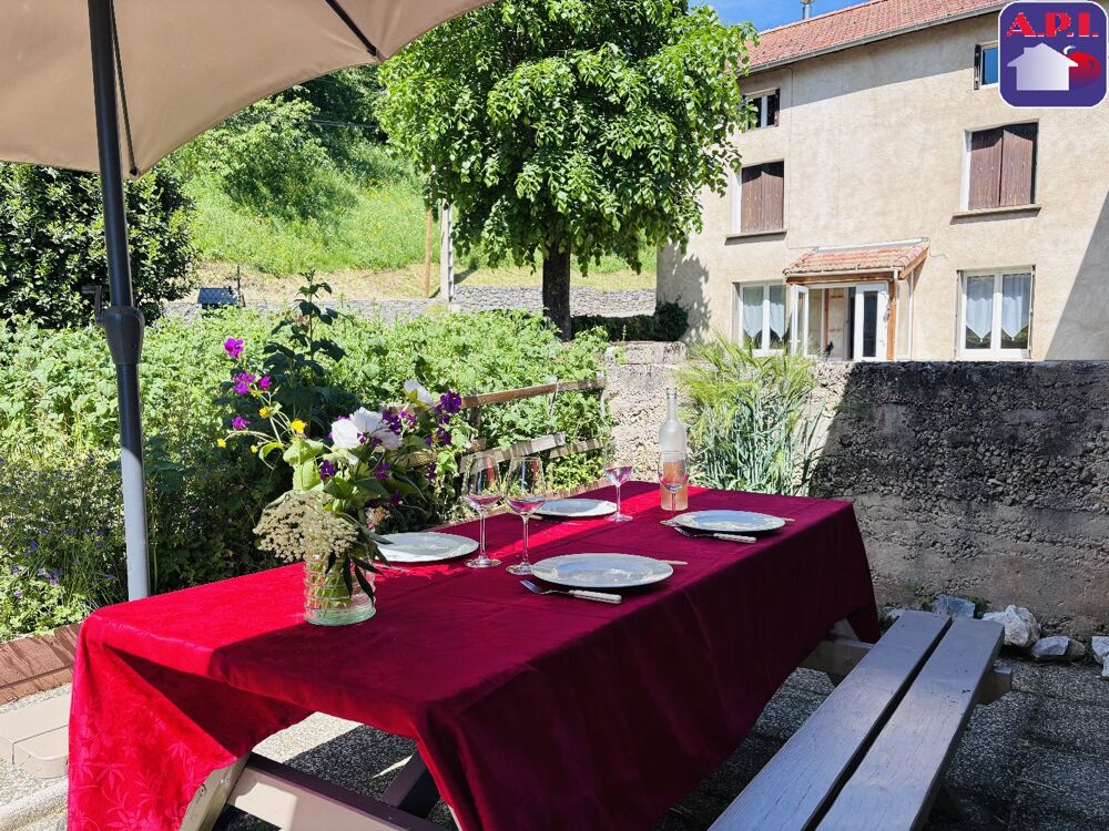 Maison 5 pièces 136 m² · à Belcaire · 136 m² · 179 000 €