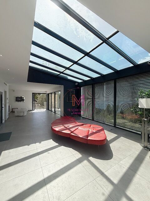  Maison � louer 6 pi�ces 215 m�