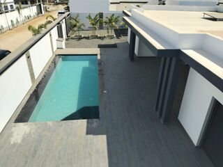  Maison � vendre 4 pi�ces 215 m� Nguerigne