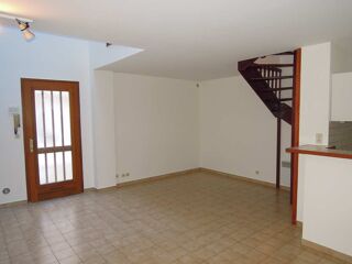  Appartement à louer 2 pièces 47 m²