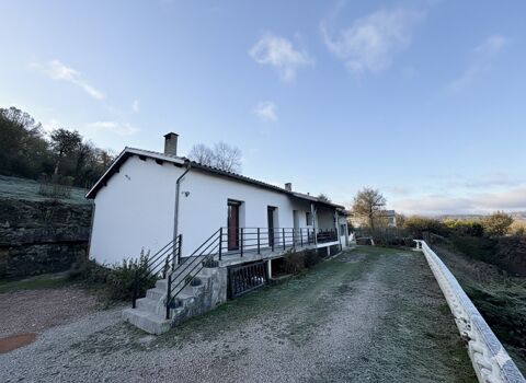   Maison Maison - 4 pice(s) - 114 m