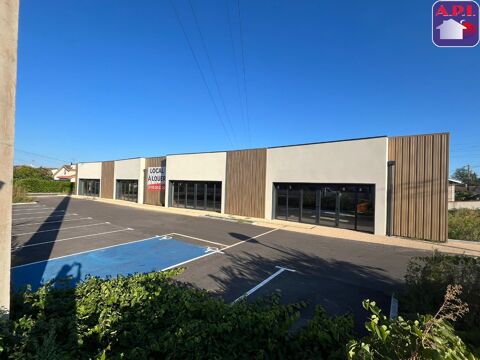 Local commercial 800 09100 La tour du crieu