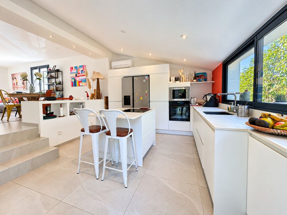 à vendre  Maison Saint-Clément-de-Rivière (34980)