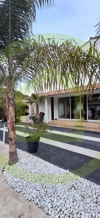  Maison � vendre 5 pi�ces 180 m�