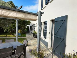  Maison  vendre 8 pices 200 m